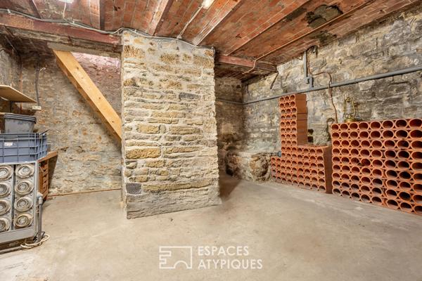 Loft en triplex aux multiples verrières