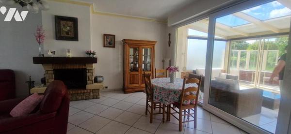 A VENDRE MAISON SEMI-INDIVIDUELLE  A HALLENNES LEZ HAUBOURDIN MAISON AVEC JARDIN ET GARAGE