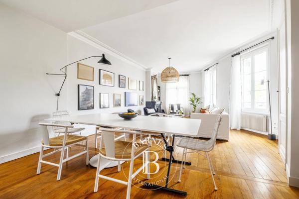 Bordeaux, Appartement 4 Chambres -  188 m² à vendre