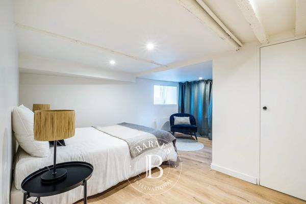 Bordeaux, Appartement 4 Chambres -  188 m² à vendre