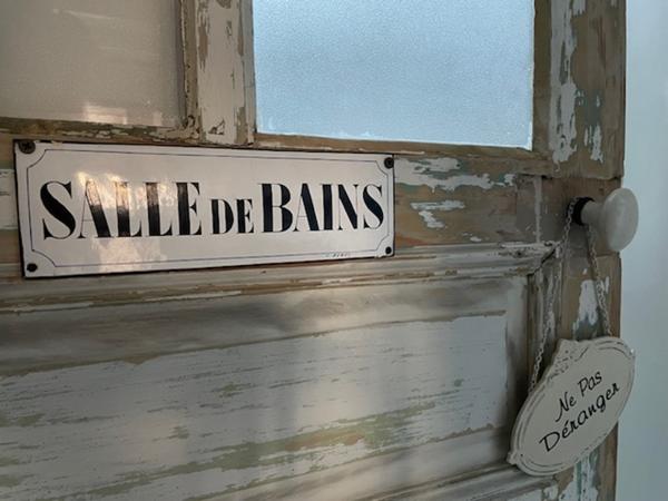 Charme et quiétude pour cette propriété de 148 m2 4 chambres dépendance piscine jardin