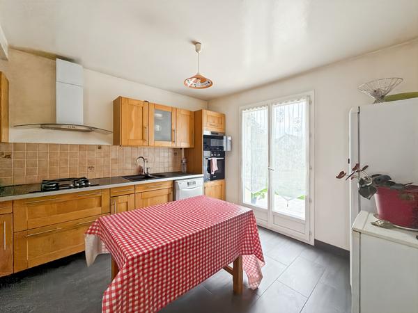 Maison familiale Bouafle de 118m² et 4 chs