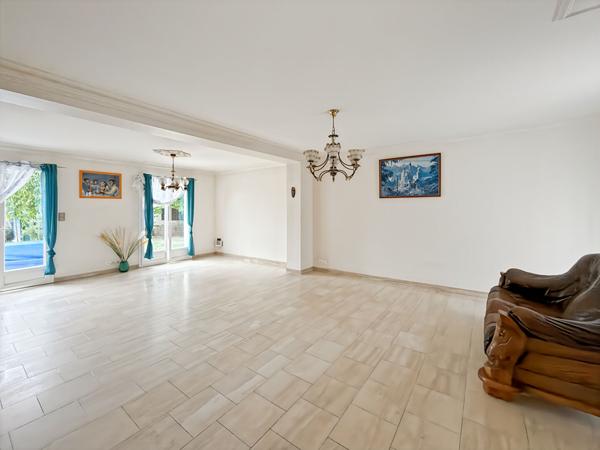 Maison familiale Bouafle de 118m² et 4 chs
