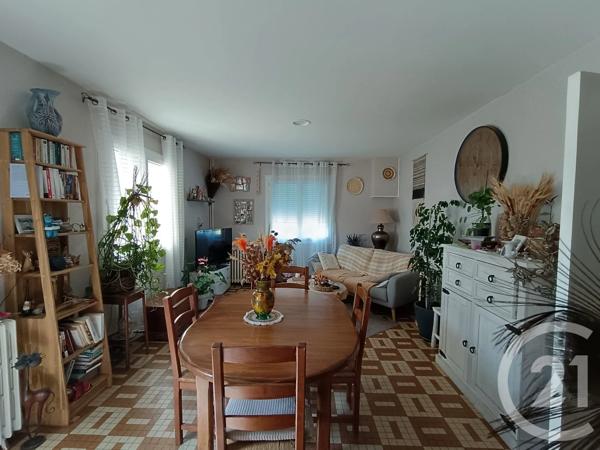 Maison à vendre  5 pièces - 89,17 m 2   COUTRAS  - 33