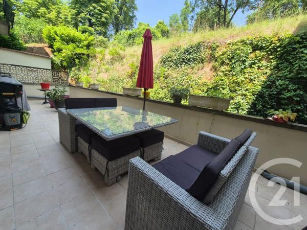 Appartement F5 à vendre  5 pièces - 139 m2 SOUILLAC - 46