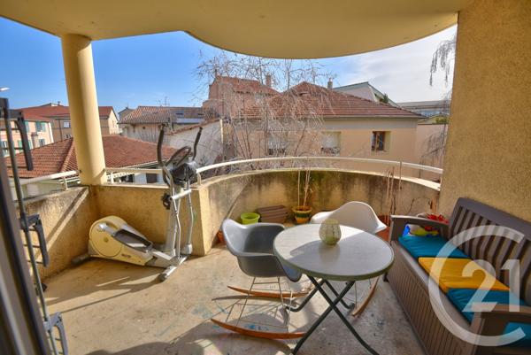 Appartement T4 à vendre  4 pièces - 93,41 m2 BOURG DE PEAGE - 26