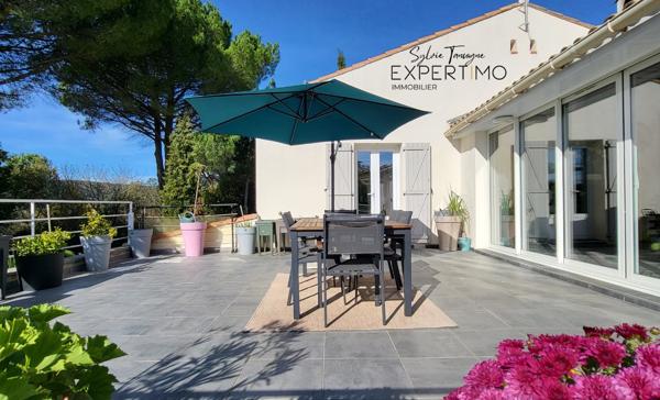 Gignac (34150) Propriété de 305 m2 habitables