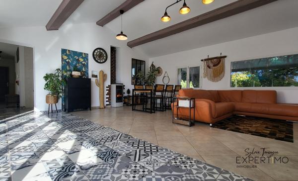 Gignac (34150) Propriété de 305 m2 habitables