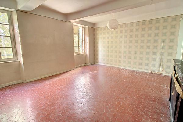 A VENDRE EXCLUSIVITE ! Draguignan appartement 4 pièces avec jardin et parking