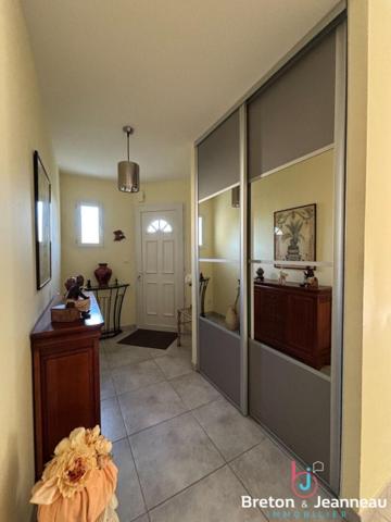 Maison Chateau Gontier Sur Mayenne 5 pièce(s) 103 m2