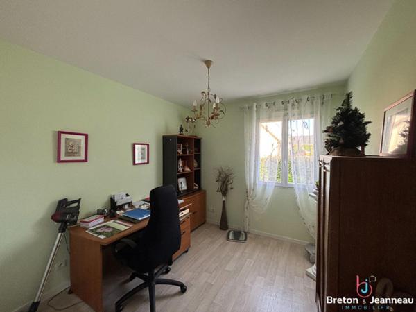 Maison Chateau Gontier Sur Mayenne 5 pièce(s) 103 m2