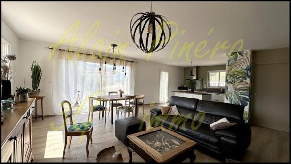 Vente / Maison de plain-pied à Rivière-sur-Tarn (12640)