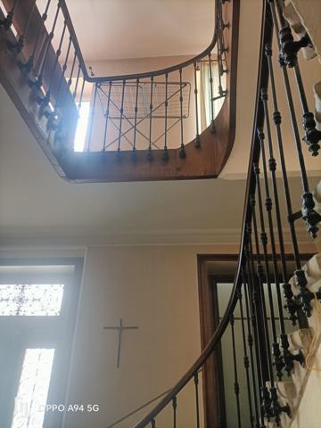 À vendre - Maison de maître, 11 pièces situé à Vals-les-Bains (07600)