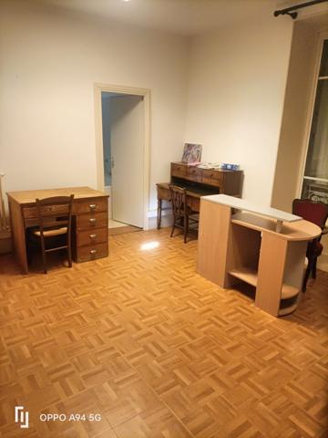 À vendre - Maison de maître, 11 pièces situé à Vals-les-Bains (07600)