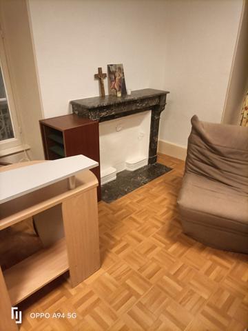 À vendre - Maison de maître, 11 pièces situé à Vals-les-Bains (07600)