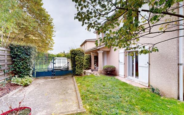 Maison à vendre    5 pièces • 106 m2 Vaulx-en-Velin