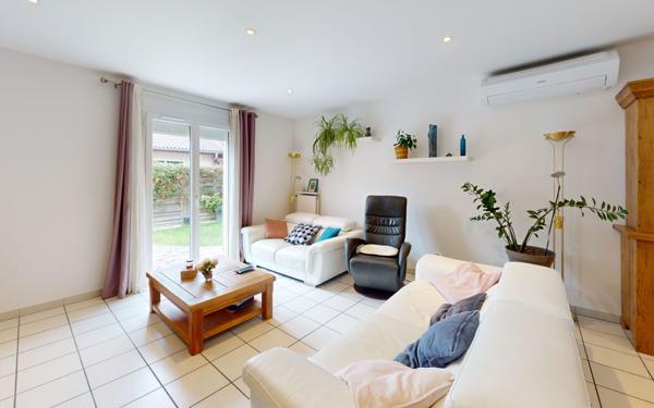 Maison à vendre    5 pièces • 106 m2 Vaulx-en-Velin