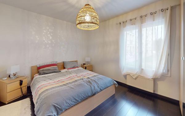 Maison à vendre    5 pièces • 106 m2 Vaulx-en-Velin