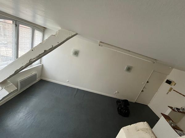 A LOUER APPARTEMENT  PLEIN CENTRE VILLE DE ST QUENTIN 02100