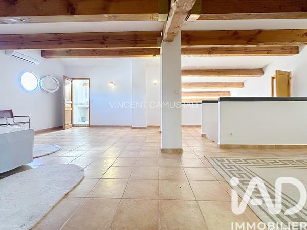 Maison à vendre 6 pièces 178 m² Sanary-sur-Mer