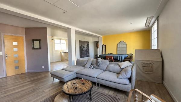 GRAND T6 DE 163 M² – TOIT-TERRASSE – PLEIN CENTRE DE DAX