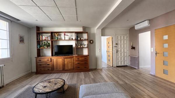 GRAND T6 DE 163 M² – TOIT-TERRASSE – PLEIN CENTRE DE DAX