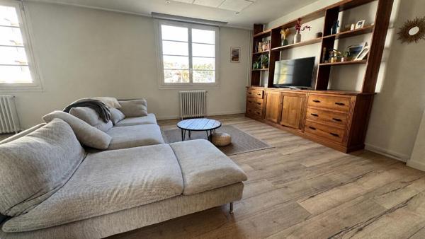 GRAND T6 DE 163 M² – TOIT-TERRASSE – PLEIN CENTRE DE DAX