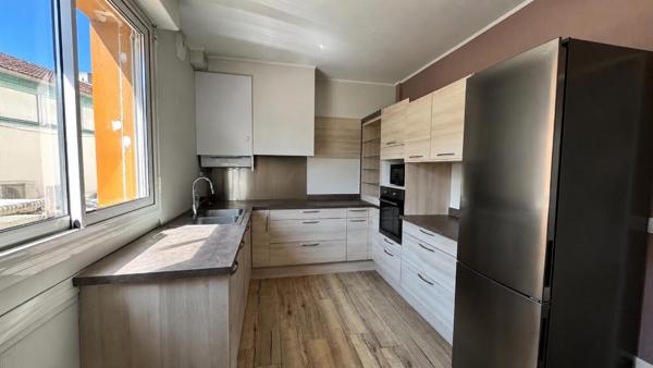GRAND T6 DE 163 M² – TOIT-TERRASSE – PLEIN CENTRE DE DAX