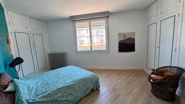 GRAND T6 DE 163 M² – TOIT-TERRASSE – PLEIN CENTRE DE DAX