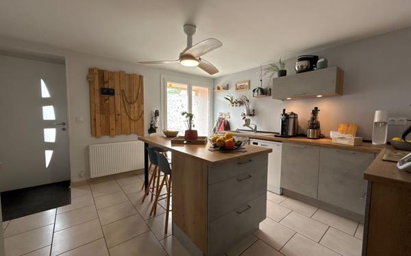 Maison à vendre    7 pièces •  Athée