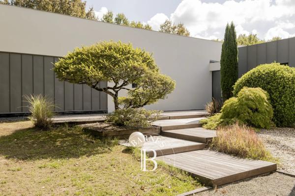 Latresne, Maison 4 Chambres -  260 m² à vendre