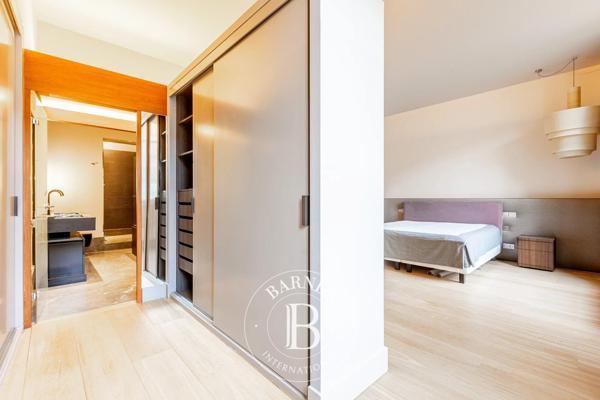 Paris 8ème, Appartement 3 Chambres -  224 m² à vendre