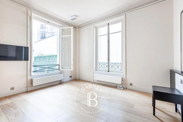 Paris 8ème, Appartement 3 Chambres -  224 m² à vendre