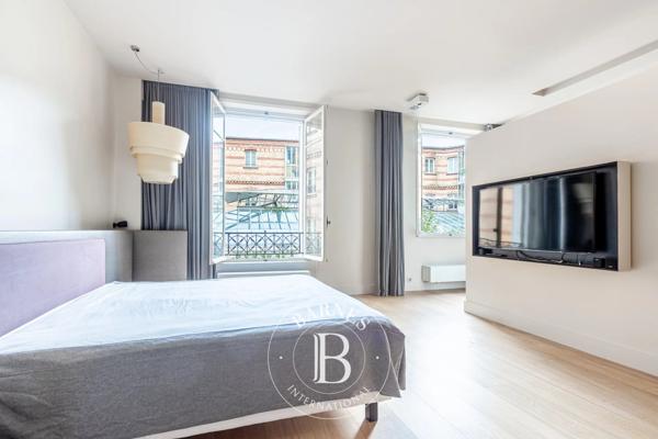 Paris 8ème, Appartement 3 Chambres -  224 m² à vendre