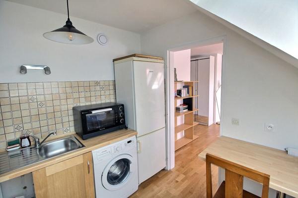 MASSY Centre ville - Appartement Massy 2 pièce(s) 45 m2 au dernier étage, cave, parking