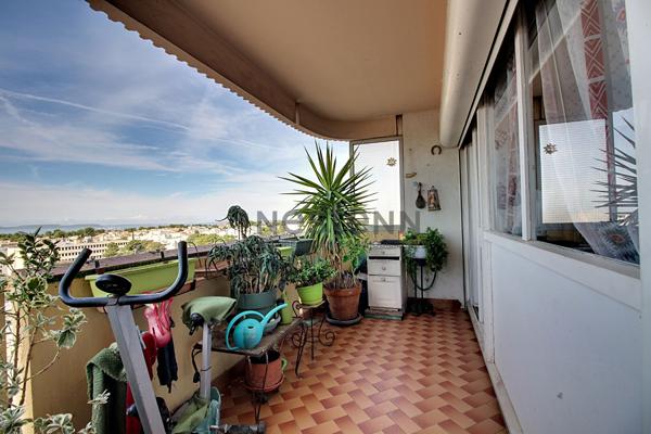 VIAGER avec rente /  appartement 77 m² avec loggia de 7m² + cave privative