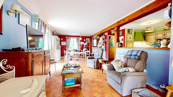 Maison Balleroy Sur Drome 5 pièce(s) 158 m2