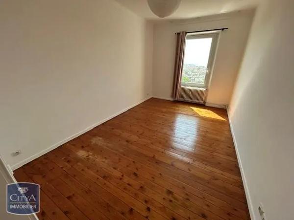 Appartement à louer 4 pièces 150.01m² Cannes (06400)