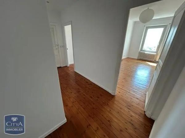 Appartement à louer 4 pièces 150.01m² Cannes (06400)