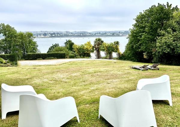 Dpt Finistère (29), à vendre PLOUGASTEL DAOULAS maison T6 de 240 m² - Terrain de 3 700 m² - vue Rade