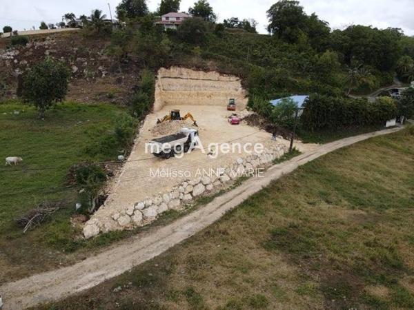 Terrain à LES ABYMES, 97139 - 1647m²