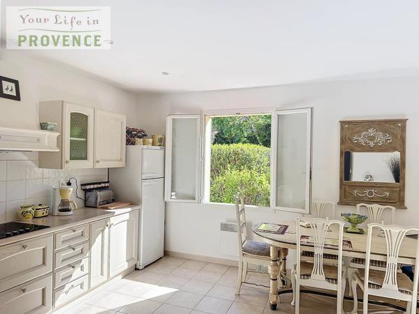 Superbe Appartement au rez de chaussé avec grande terrasse