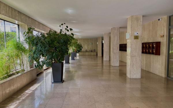 Appartement à vendre    3 pièces • 59 m2 Lyon 6