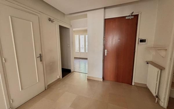 Appartement à vendre    3 pièces • 59 m2 Lyon 6