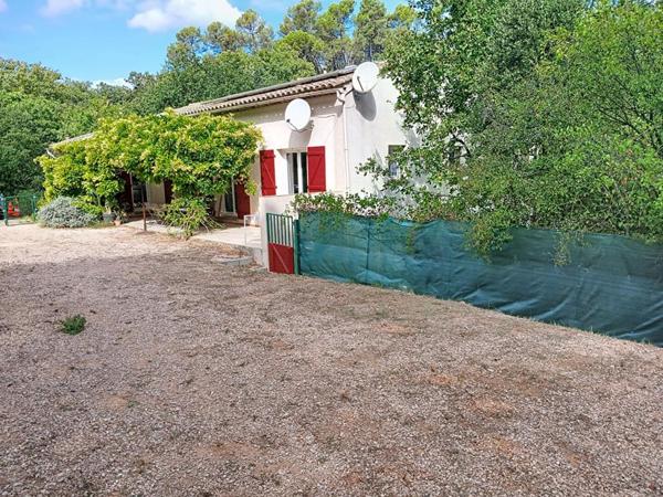 Maison sur 4809m² de terrain avec appartement indépendant et garage - Brignoles
