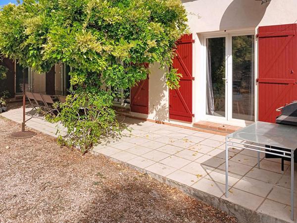 Maison sur 4809m² de terrain avec appartement indépendant et garage - Brignoles