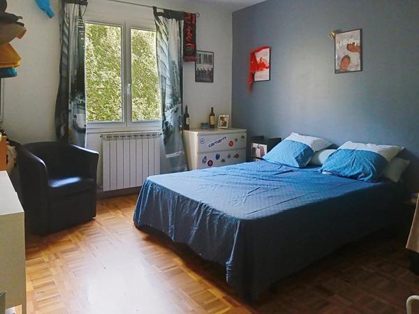 Maison sur 4809m² de terrain avec appartement indépendant et garage - Brignoles
