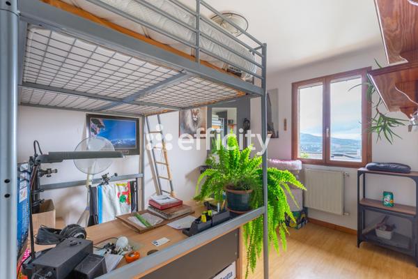 Maison 6 pièces - 120 m² Exclusivité efficity