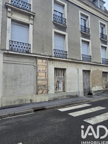 Immeuble à vendre 575 m² Dormans