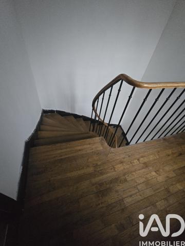 Immeuble à vendre 575 m² Dormans